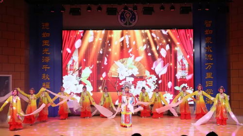 戲韻流芳潤(rùn)童心 阜南縣首屆少兒戲曲展演中舞臺(tái)藝術(shù)造型策劃的創(chuàng)新實(shí)踐